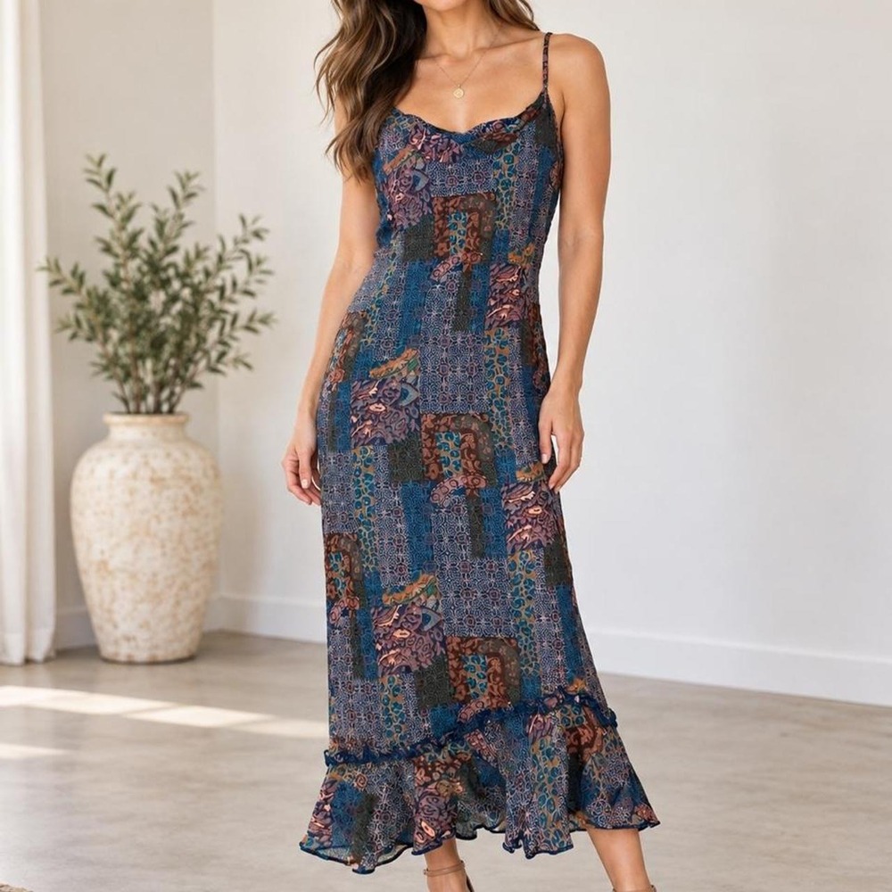 90's Y2K Vintage Scarlett Blue Midi-Ankle Dress with Floral Patchwork
